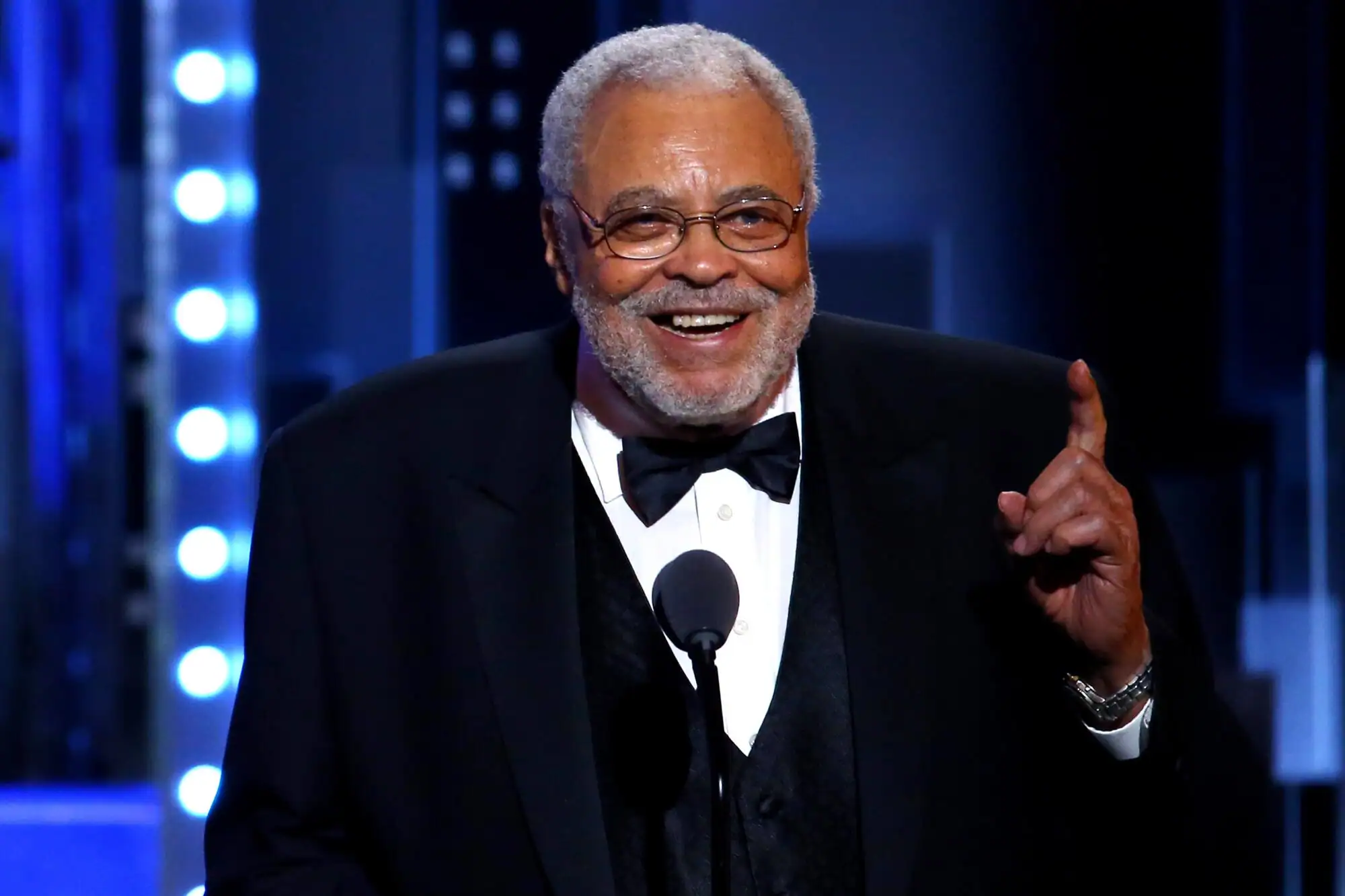 Lion King James Earl Jones Dies At 93.